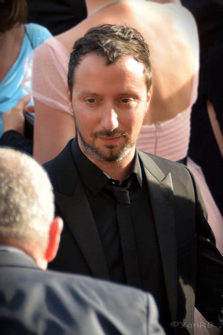 anthony vacarello|anthony vaccarello wikipedia.